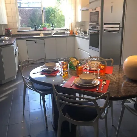 Fabry 28-appartement Spacieux 2 Chambres بيت ضيافة